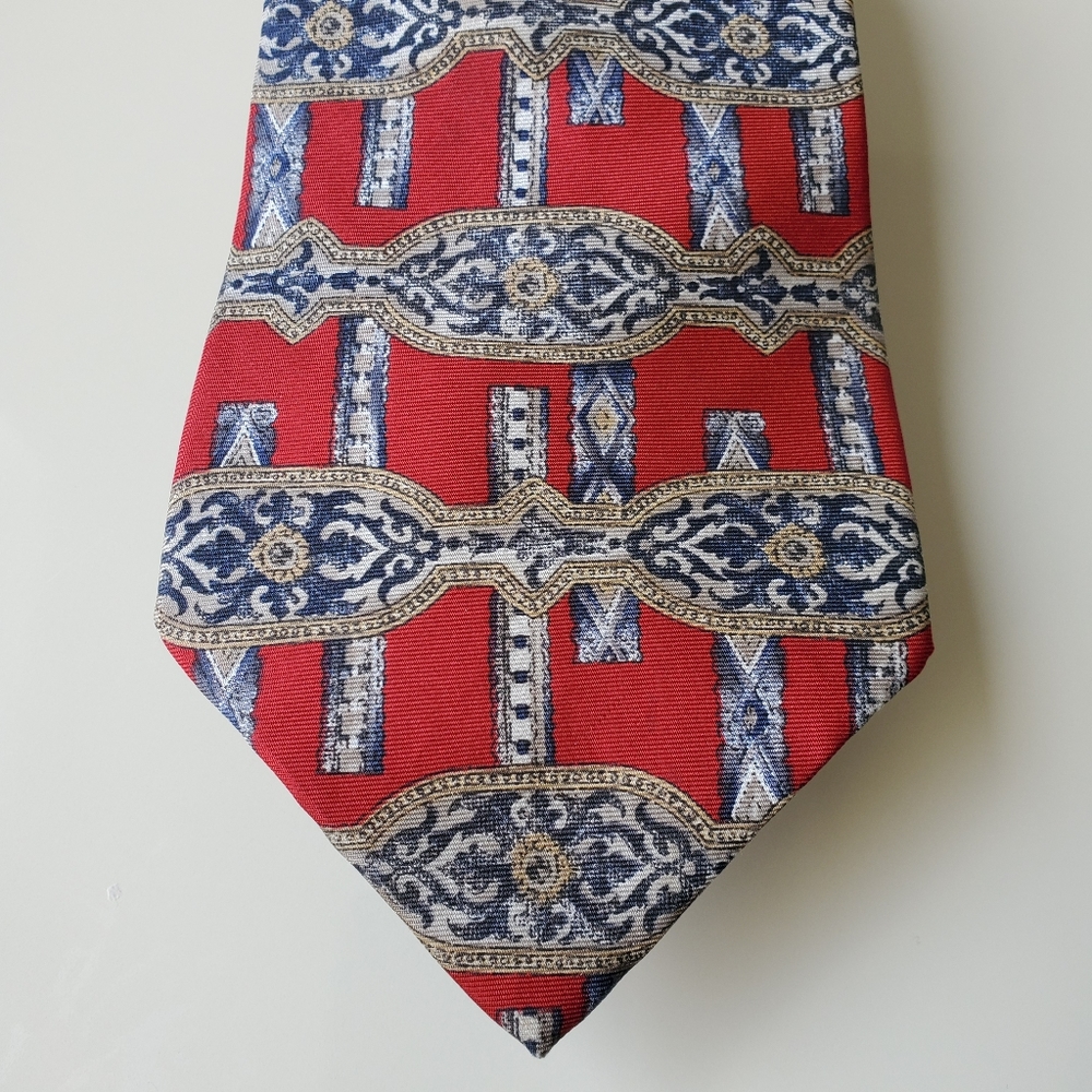 Andhurst Red Silk tie